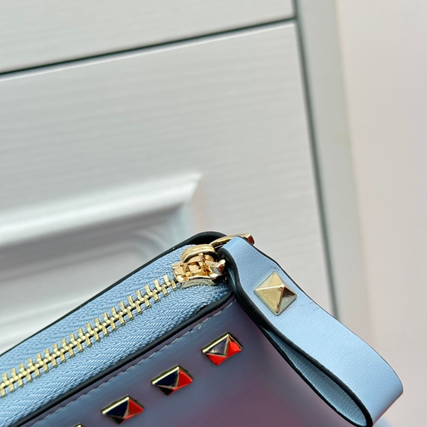 超激安ブランド財布偽物素材ディテール